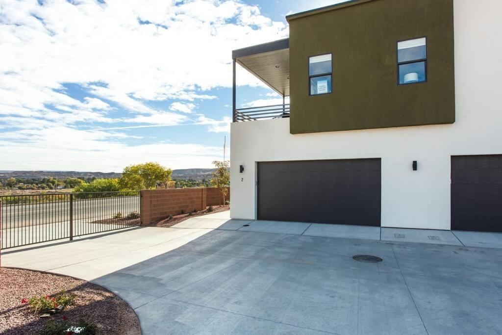 Villa #15 PET FRIENDLY! YEAR ROUND HEATED POOL&HOT TUB! Upper Patios! St. George Esterno foto